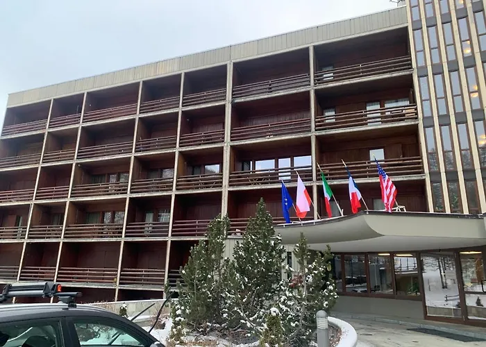 Апартаменти Cervinia 2112 *